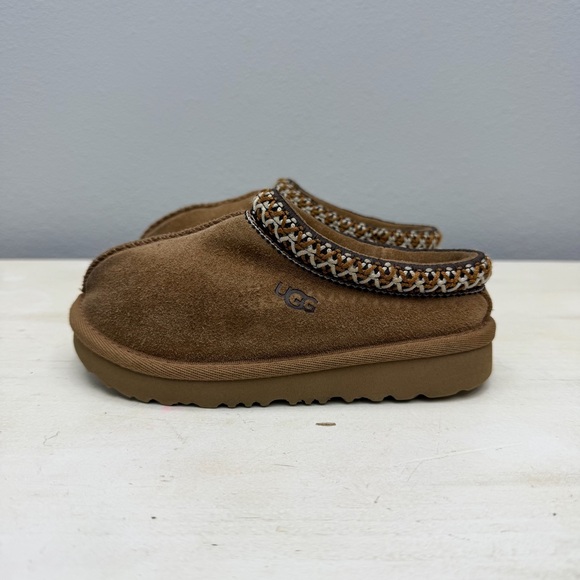 UGG Other - Ugg Brown Suede Kids Tasman Slippers Size 9